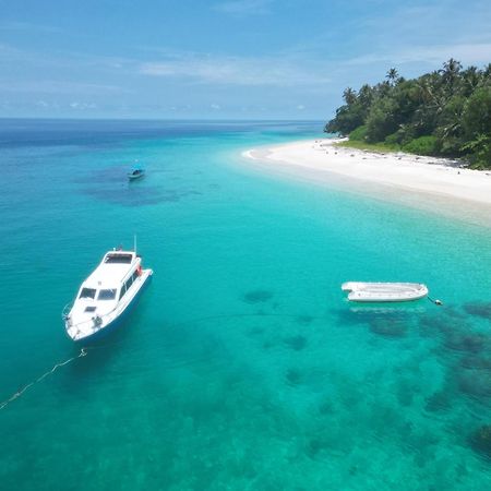 Pinang Island - Private Island Sea View Bungalows Singkil  Екстер'єр фото