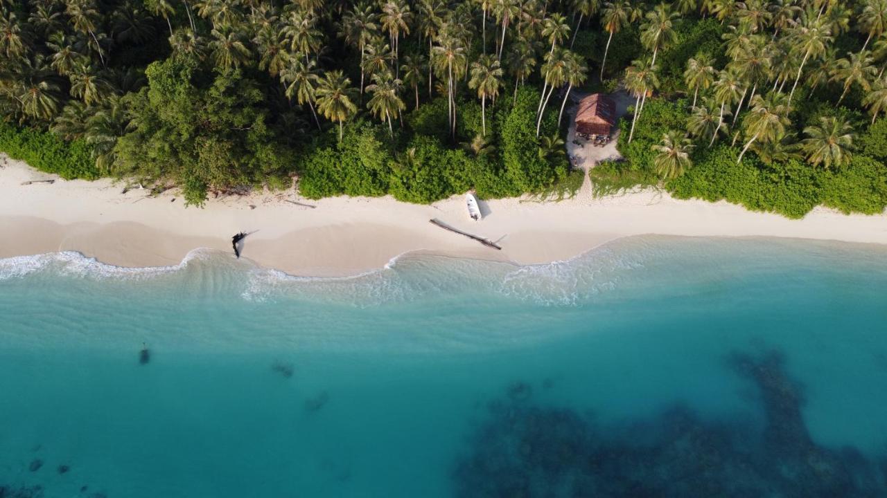 Pinang Island - Private Island Sea View Bungalows Singkil  Екстер'єр фото